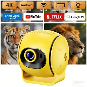 Proyector de Video Q3 Mini Más Vendido con Protocolo PD, Banco de Energía Recargable, para Campamento al Aire Libre - Product Image 1
