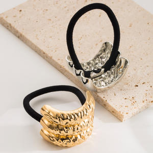 ยางรัดผมแบบขายส่ง กำไลข้อมือแบบเกาหลี เครื่องประดับผมแบบสครันชี มีลาย - Product Image 4