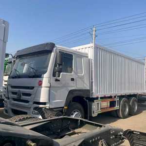 Howo Container Truck6X4 porta un carico elevato e un efficiente mercato della logistica di trasferimento che conduce le vendite calde - Product Image 1