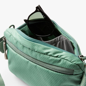 <span class=keywords><strong>Riñonera</strong></span> Deportiva Impermeable de Nailon con Logotipo Personalizado al por Mayor, <span class=keywords><strong>Riñonera</strong></span> Minimalista con Múltiples Bolsillos para Viajes, para Hombres y Mujeres - Product Image 2