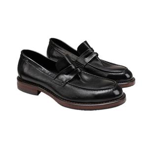 Zapatos de cuero clásicos retro de alta calidad para hombre, con estilo de cuero genuino, adecuados para ocasiones formales y casuales de oficina. - Product Image 1