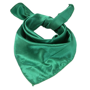 <span class=keywords><strong>Foulard</strong></span> Quadrato in Raso di <span class=keywords><strong>Seta</strong></span> <span class=keywords><strong>Verde</strong></span> Tinta Unita 50cm per Acconciature e Decorazione Borse - Product Image 1
