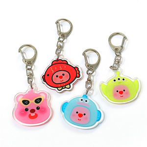 Llavero con Colgante de Imagen de Anime Personalizado, Diseño de Castor Pequeño, PVC, Bonito, para Mochila Escolar, Regalo de Alto Valor para Estudiantes - Product Image 3