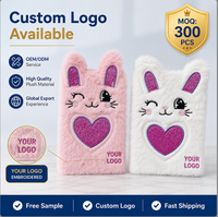 Carnet secret personnalisé OEM en peluche licorne tie-dye pour filles avec serrure et clé, format A5, ensemble de papeterie moelleuse pour enfants