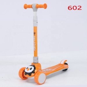 Scooter Infantil <span class=keywords><strong>de</strong></span> <span class=keywords><strong>Tres</strong></span> <span class=keywords><strong>Ruedas</strong></span> en Oferta, Patinete Rápido <span class=keywords><strong>de</strong></span> Precio Económico, 2 <span class=keywords><strong>Ruedas</strong></span> Delanteras y 1 Trasera, 3 <span class=keywords><strong>Ruedas</strong></span> con Luces Intermitentes, Patinete para Niños - Product Image 6
