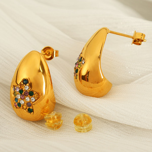 ต่างหูรูปหัวใจผีเสื้อชุบทองประดับเซอร์โคเนียสำหรับผู้หญิงของขวัญเครื่องประดับแฟชั่น - Product Image 2