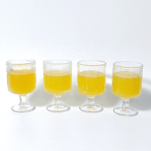<span class=keywords><strong>Verres</strong></span> <span class=keywords><strong>à</strong></span> vin décoratifs modernes <span class=keywords><strong>à</strong></span> rayures verticales en relief motif tournesol, jolies coupes <span class=keywords><strong>à</strong></span> pied pour mariage, fête, bar - Product Image 6