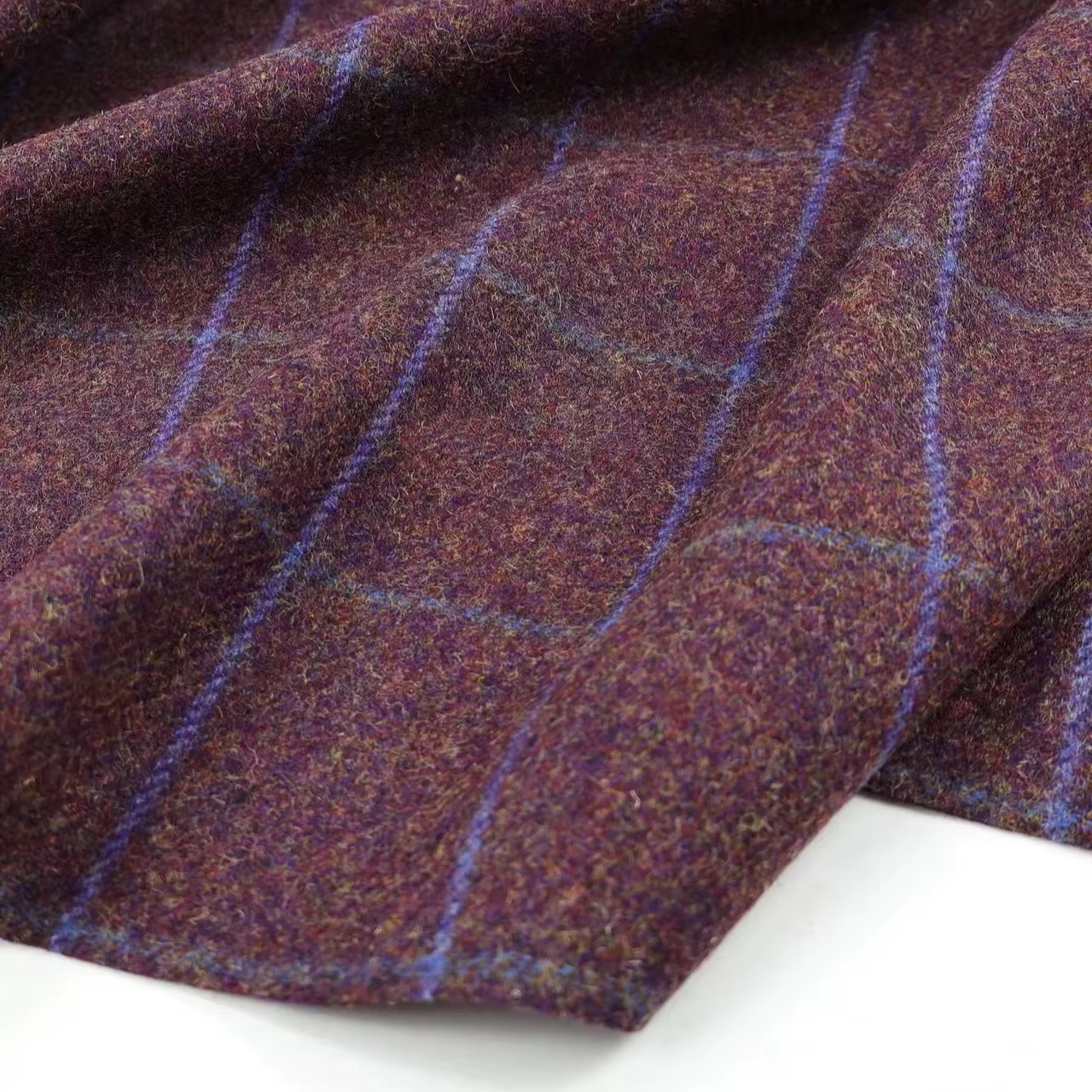 Imported Dark Purple Tweed Woolen Fabric Mixed Color Plaid Yarn Dyed Eco-Friendly Woven Suit Coat Fabric for Boys Girls