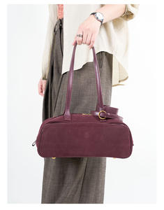 กระเป๋าหนังวัวคุณภาพสูงสำหรับผู้หญิง สะพายไหล่หรือถือใต้วงแขน  ไม่มีโลโก้แบรนด์  กระเป๋าแฟชั่นหรูหรา หนังแท้สำหรับผู้หญิง - Product Image 3