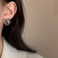 Anting geometris mode Eropa dan Amerika anting-anting logam besar modis Vintage
