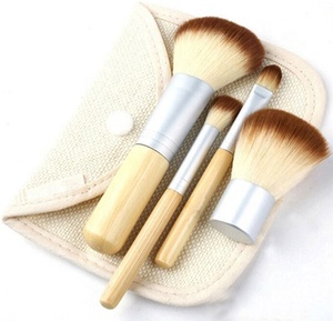 Çin fabrika 4 adet profesyonel makyaj fırçası <span class=keywords><strong>Set</strong></span> sentetik elyaf bambu kolu düz fırça - Product Image 3