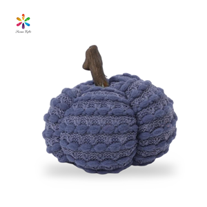 Almohada de Peluche Suave con Forma de Calabaza para Halloween y Acción de Gracias de ER Factory - Product Image 3