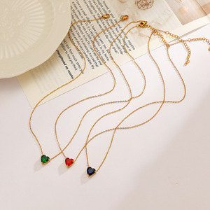 Collier en cristal en forme de cœur rouge, vert, bleu, plaqué or 18 carats, serti clos, style décontracté pour tous les jours - Product Image 2