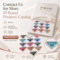 Charm con Logotipo Triangular Personalizado, Borde de Cristal, Centro Esmaltado con Monograma de Letras, 13 Opciones de Color, Etiqueta con Diseño de Logotipo