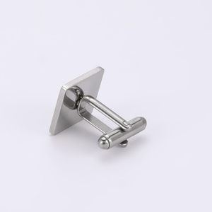 Boutons <span class=keywords><strong>de</strong></span> <span class=keywords><strong>manchette</strong></span> vierges en acier inoxydable, boutons <span class=keywords><strong>de</strong></span> <span class=keywords><strong>manchette</strong></span> avec logo personnalisé, pinces à <span class=keywords><strong>cravate</strong></span> rondes <span class=keywords><strong>et</strong></span> carrées avec cœur, bijoux à bricoler soi-même pour hommes, vente en gros - Product Image 3