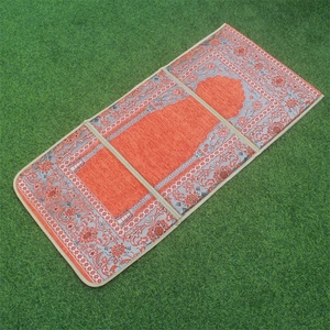Tapis de prière musulman de voyage islamique de mode de <span class=keywords><strong>prix</strong></span> usine tapis de prière pliable avec dossier - Product Image 3