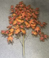 Feuilles d'érable artificielles en soie rouge de haute qualité pour la décoration de la maison