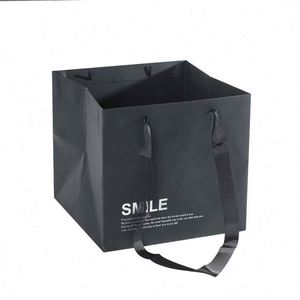 Bolsa de Regalo de Papel Blanco Ecológica Chengrui con Asa de Parche, Color Personalizado, para el Día de San Valentín - Product Image 2
