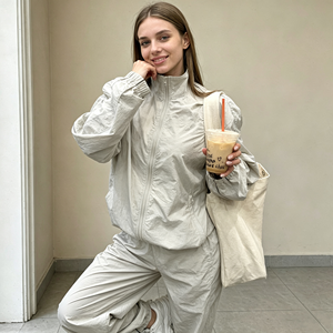 Conjunto deportivo de dos piezas para mujer, chaqueta con cremallera completa, chándal informal para mujer, conjuntos deportivos para mujer. - Product Image 1