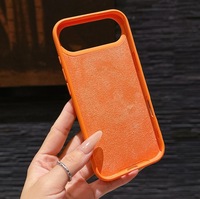 Coque Officielle Orange en Silicone Liquide Magnétique Ultra-Fine avec Anneau pour iPhone 17 17 Pro Max