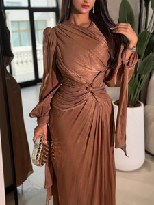 Robe de soirée pour femmes du Moyen-Orient avec ruban plissé et manches longues scintillantes, robes de soirée tendance - Product Image 5
