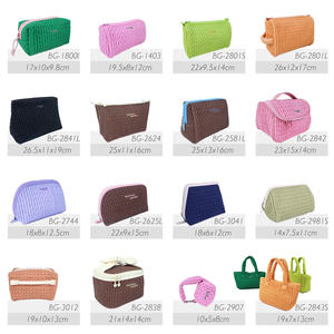 Sac à Maquillage Esthétique sur Mesure Designer Ouatiné en Coton Naturel Biologique Beauty Cosmétique Sacs de Toilette pour Femm - Product Image 2