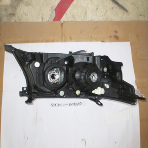 ไฟหน้า LHD 81130-60D10 RH สำหรับ To-Yo-Ta Land Cruiser <span class=keywords><strong>Fj</strong></span> 200 V8 2008-201 - Product Image 2