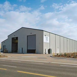 Entrepôts et usines de structure en acier préfabriqués durables, faciles à assembler, avec des prix d'usine très compétitifs - Product Image 1