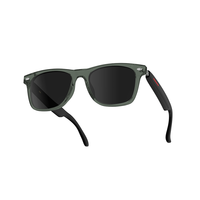 Gafas inteligentes con traducción IA, montura de PC ultra suave E13-C, negras, venta al por mayor de fábrica, con botón para fotos y reproducción de música, para comercio transfronterizo.