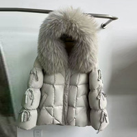 2026 Neue Winter Mittellange Kapuzen-Gänsedaunenjacke für Damen mit Echtem Pelzbesatz Dicke Isolierte Casual Pufferjacke