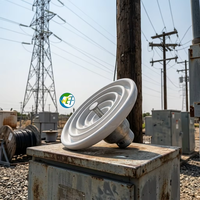 Unité de suspension à disque ANSI C29.2 en porcelaine 52-3, raccord boule et embase gris émaillé pour ligne électrique aérienne haute tension