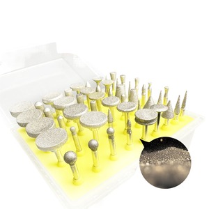 Ensemble de 50 fraises diamantées, fraises à diamant, fraises de meulage pour <span class=keywords><strong>outil</strong></span> rotatif <span class=keywords><strong>Dremel</strong></span> - Product Image 1