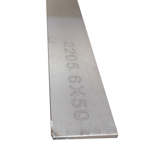 Barre plate en acier inoxydable 304 durable pour machines de construction - Matériau résistant à la corrosion avec options de tailles précises - Product Image 1