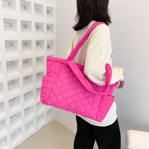 Sac à main en coton à motif de treillis pour femmes, fourre-tout de grande capacité, rembourré de plumes, sac de shopping matelassé pour dames, 2022