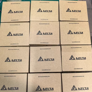 เดลต้า DVP32ES200T คอนโทรลเลอร์ PLC 16DI/16DO เอาต์พุตทรานซิสเตอร์ 2 แกน 200 กิโลเฮิร์ตซ์เอาต์พุตพัลส์สำหรับ CNC/การควบคุมการเคลื่อนที่ - Product Image 1