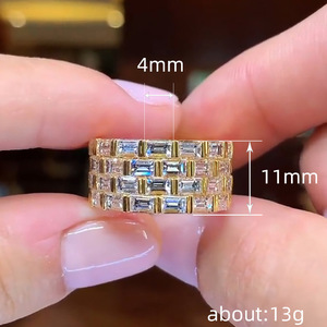 Anello Geometrico Largo per Donne, Accessorio Minimalista alla Moda per Uso Quotidiano - Product Image 4