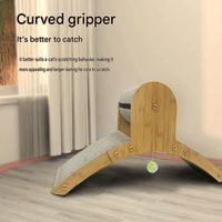 Griffoir pour chat écologique et sûr en forme de grande roue, avec rouleau rotatif, pente de griffonnage, arche en carton, jouet pour chaton et boule suspendue