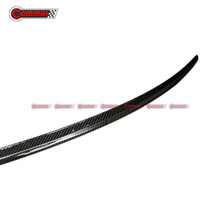 สปอยเลอร์หลัง Bentley Continental GT รุ่น V8 สไตล์คาร์บอนไฟเบอร์แห้ง - Product Image 4