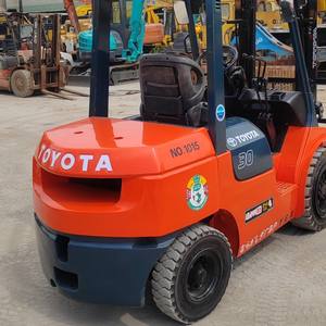 Forklift Bekas Diesel Toyota 30 Harga Murah Kondisi Kerja Baik - Product Image 1