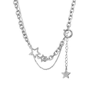 Cadena seccionada de cuello de crucifijo multicapa ajustable de moda de gama alta para mujer, regalo de moda de subcultura gótica para mujer - Product Image 1