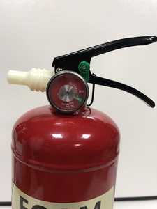 <span class=keywords><strong>Mini</strong></span> Estintore Portatile di Classe A con Agente a Base d'Acqua Certificato CE per Uso Automobilistico Capacità 1L - Product Image 4