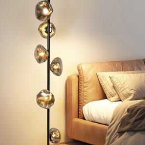 Instagram-Worthy Girly Cloud-Shaped Artistic Floor Lamp Cozy Living Room Bedroom Bedside Decorative Lamp - Product Image 3