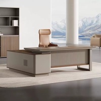 Bureau de direction haut de gamme convertible et extensible en bois massif en forme de L, style moderne et luxueux