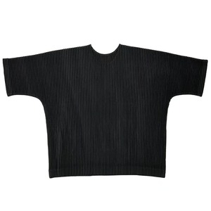 <span class=keywords><strong>Ensemble</strong></span> pantalon droit et t-shirt <span class=keywords><strong>plissé</strong></span> à manches courtes de couleur unie Zhuoyang pour <span class=keywords><strong>homme</strong></span>, style japonais, respirant, 100 % bambou - Product Image 2