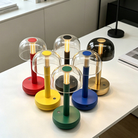 Lampe de table LED mini champignon colorée en gros, magnétique, décorative, pour chambre, hôtel, intérieur de maison
