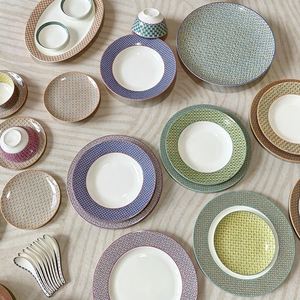 European Luxury 41pcs Exquisite Bone Porcelain <b>Dinner</b> <b>Set</b> - Product Image 4