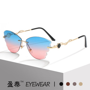 Butterfly <b>Sunglasses</b> <b>Gradient</b> Blue Pink UV400 Women's Fashion Glasses - Product Image 1