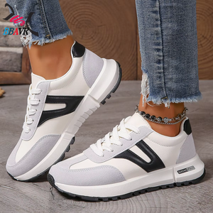 Zapatillas Blancas de Verano 2025 para Hombre, Diseño Transpirable de Malla, Cierre con Cordones, Versátiles, Deportivas, Casuales, para Estudiantes - Product Image 6