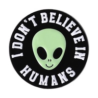 Broche fantaisie en alliage électroplaqué motif extraterrestre, badge de dessin animé avec slogan amusant, accessoires créatifs personnalisés pour sacs et vêtements