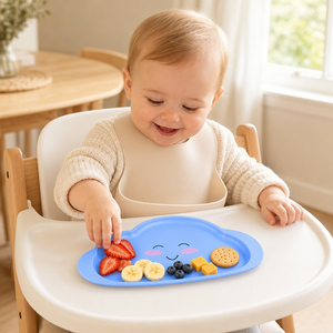 Assiette à ventouse en silicone pour bébé, forme nuage, motif visage de dessin animé, bol d'alimentation non toxique sans BPA, certifié CE EN71 - Product Image 2